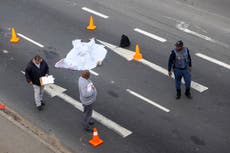 2 people are fatally shot on a fifth day of protests in the South African city of Cape Town