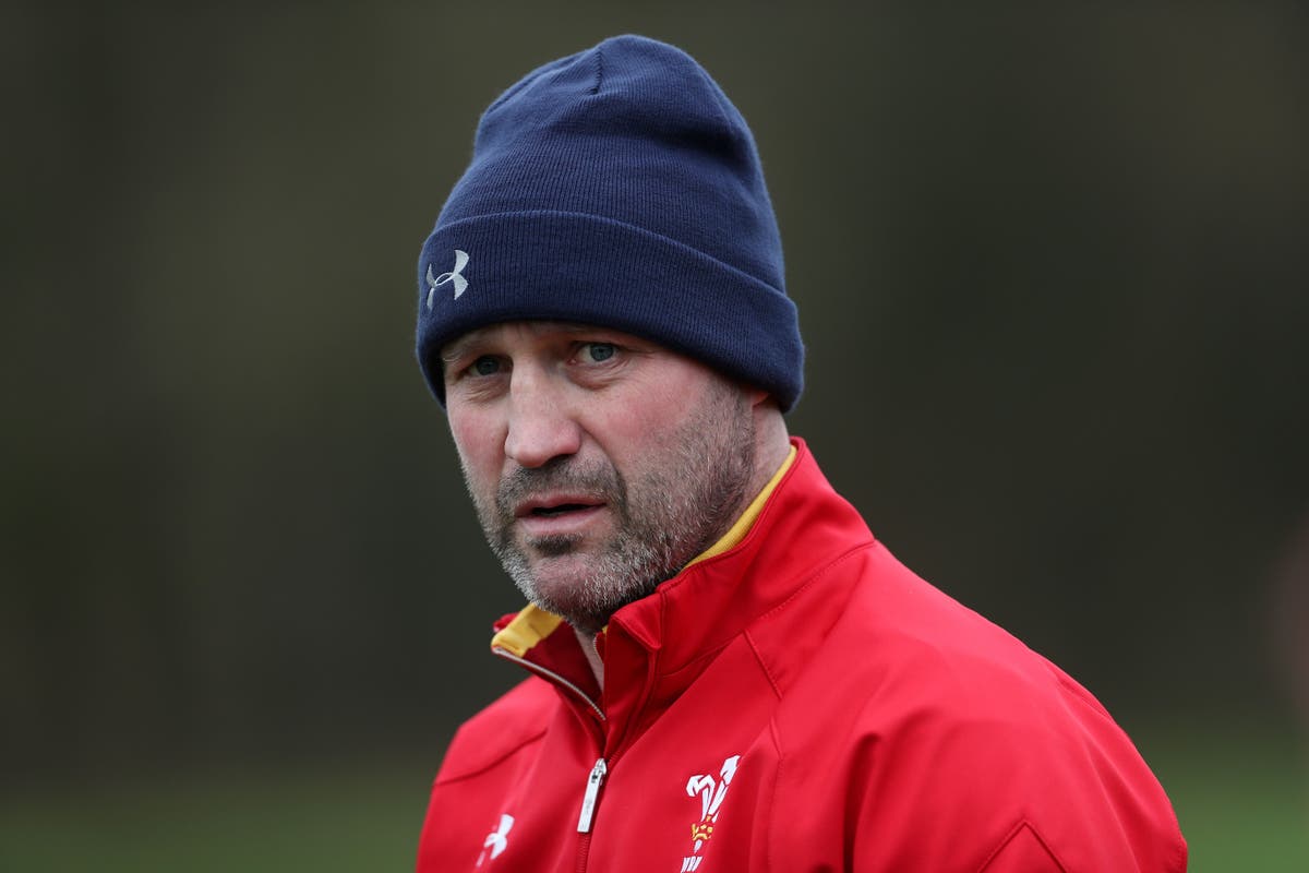 Alex King warns Wales to watch out for ‘hurting’ England