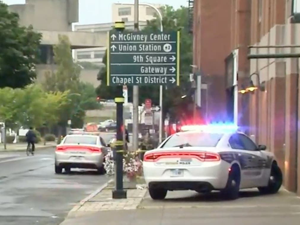 Body found in front of soup kitchen in Connecticut - Vimarsana News