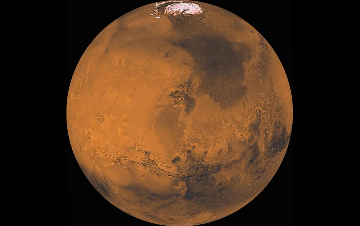 Скандал планет. Марс, Планета. Амазонийская Эра Марс. Марс Планета фото. На Марсе.