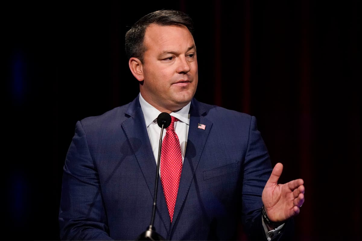 Special prosecutor declines to charge Georgia lieutenant governor who served as false Trump elector Special prosecutor declines to charge Georgia lieutenant governor who served as false Trump elector