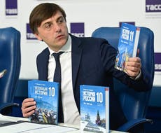Kremlin rushes out schoolbook praising Putin’s Ukraine invasion