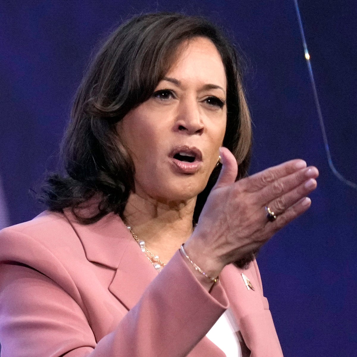 Kamala Harris refutes ‘ridiculous’ Republican claims about Democrats’ abortion views (the-independent.com)