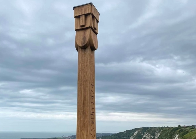 <p>A wildlife trust has declared the random appearance of a sculpture on a popular clifftop trail as a “totem mystery” </p>