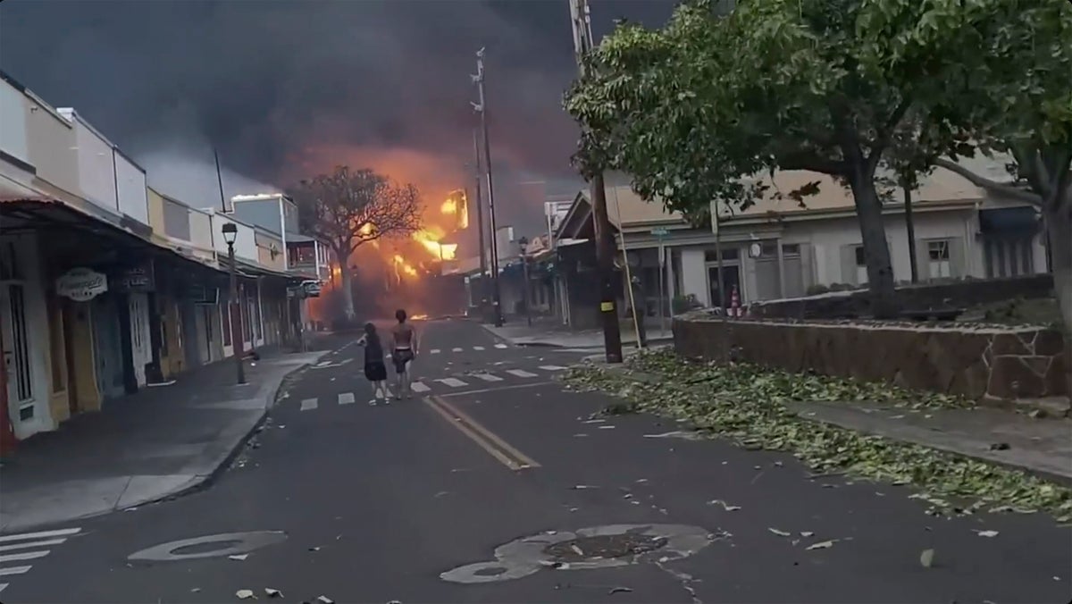 Maui and Big Island face evacuations as Hurricane Dora fuels wildfires
