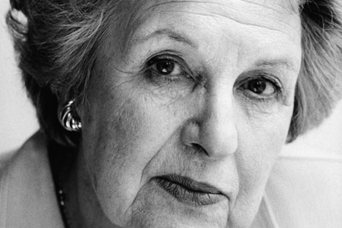 Doreen Mantle brought honesty to bizarre One Foot In The Grave scenes &ndash; writer
