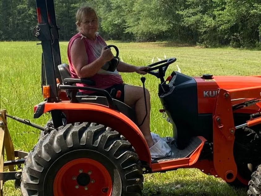 Texas woman Peggy Jones has recalled the horror of being attacked by a snake and a hawk at the same time as she moved the lawn