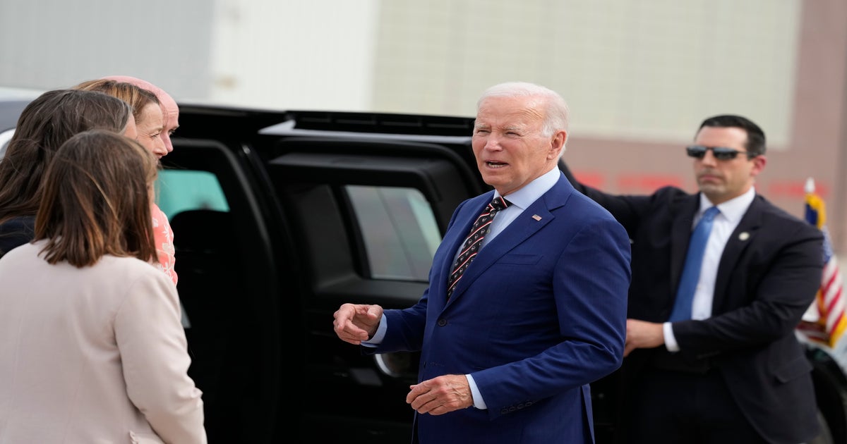Biden punches back at Fox News reporter Peter Doocy's 'lousy question' |  The Independent