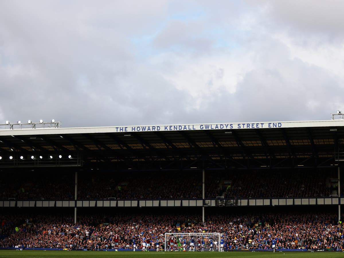 Everton vs Fulham LIVE: Latest Premier League updates