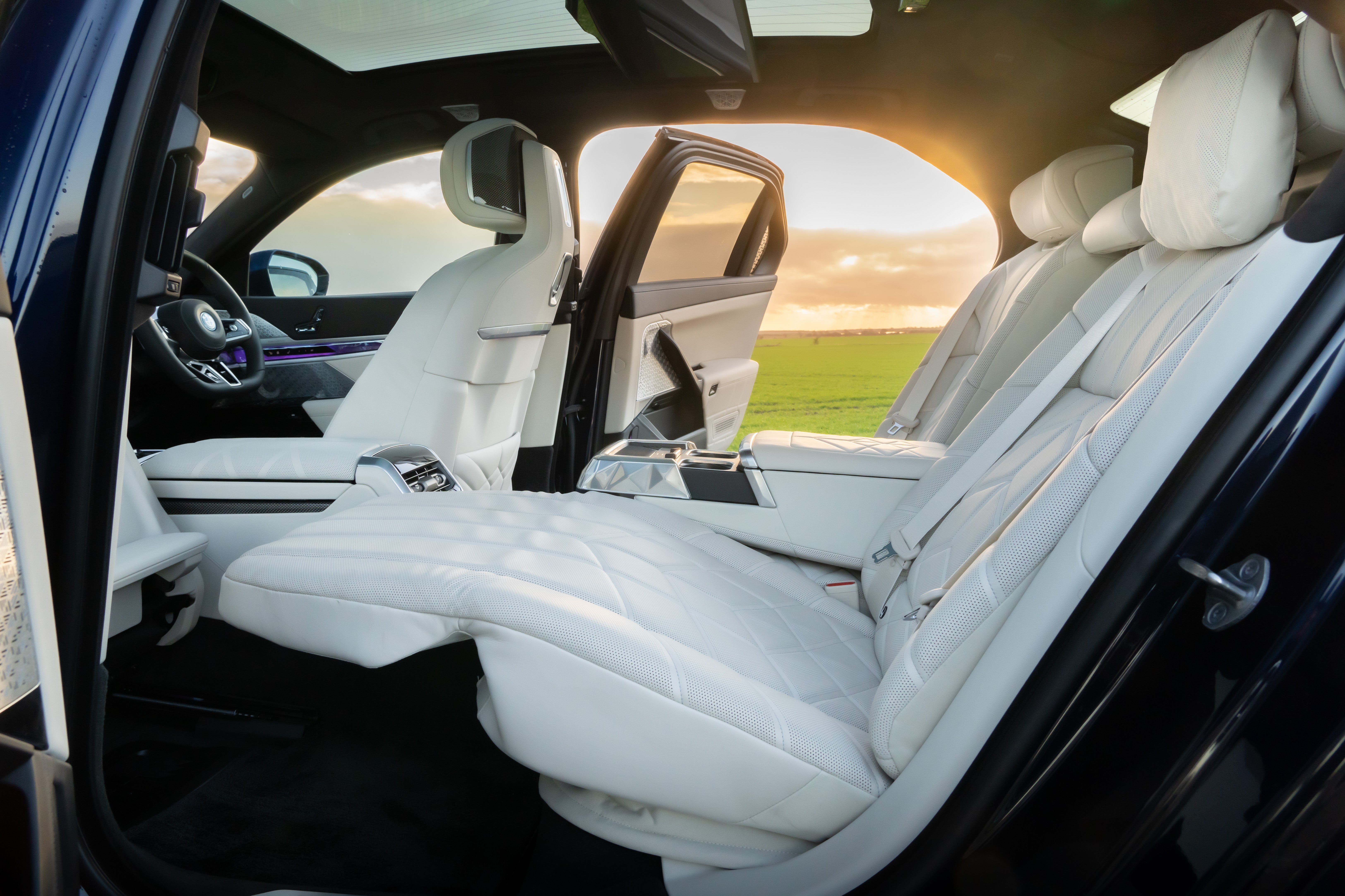 Even better in the back? Recline on ventilated plush leather seats while enjoying an i7 massage