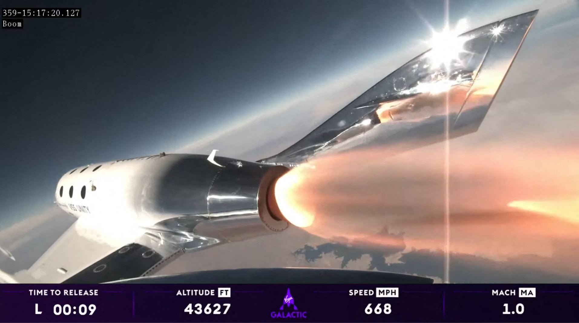 The aircraft hit a speed topping an incredible 2,000mph