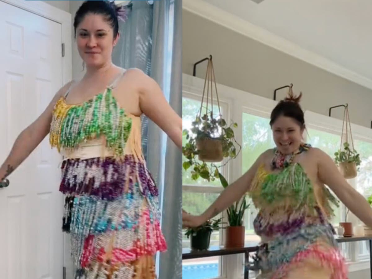 Taylor Swift fan responds to critics of her custom-made friendship bracelet dress Taylor Swift fan responds to critics of her custom-made friendship bracelet dress