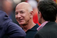 Amazon founder Jeff Bezos buys home in Miami's 'billionaire bunker.' Tom Brady will be his neighbor