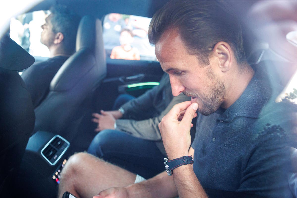 Harry Kane arrives in Germany to seal Bayern Munich move Harry Kane arrives in Germany to seal Bayern Munich move