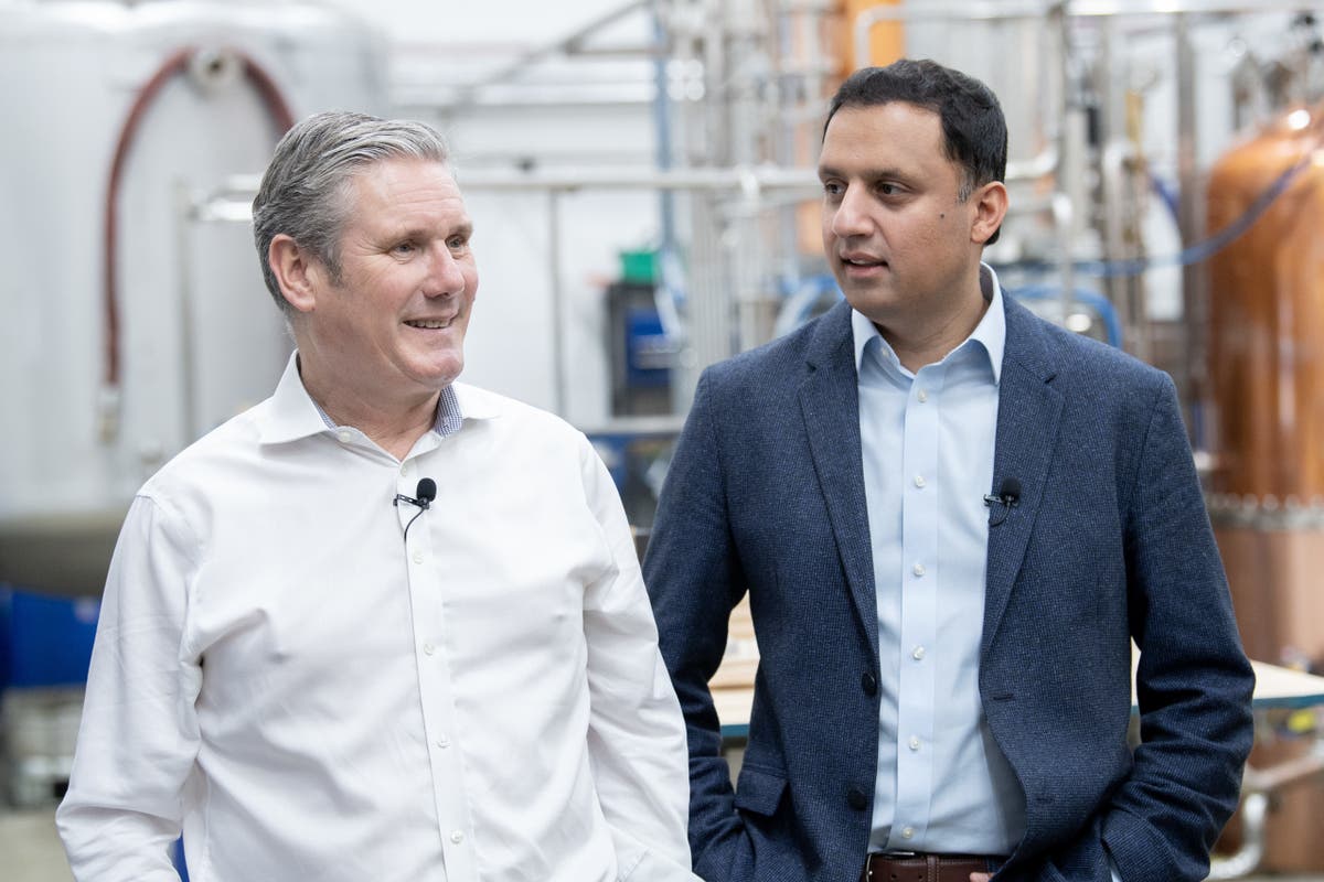 &lsquo;Long search&rsquo; for anyone trying to find division between Scottish and UK Labour