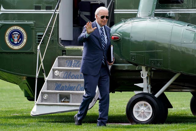 <p>Joe Biden steps off Marine One as he returns to the White House </p>