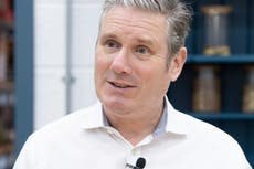 Starmer says Labour will ‘smash class ceiling’ for working people