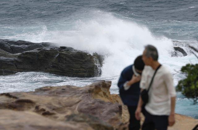 <p>Waves hit the shore in Shirahama, Wakayama prefecture, western Japan on Monday</p>