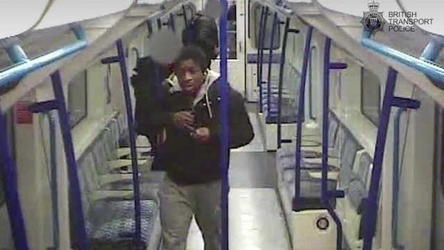 <p>Amarjay Nkemayang runs through a Victoria Line tube after stabbing a 16-year-old boy.</p>