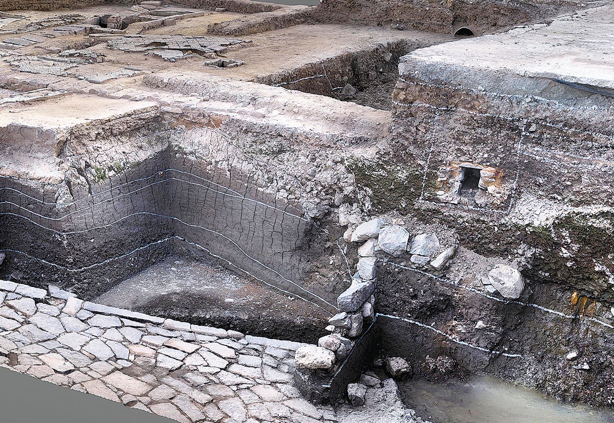 Ancient port reveals its secrets - Vimarsana News