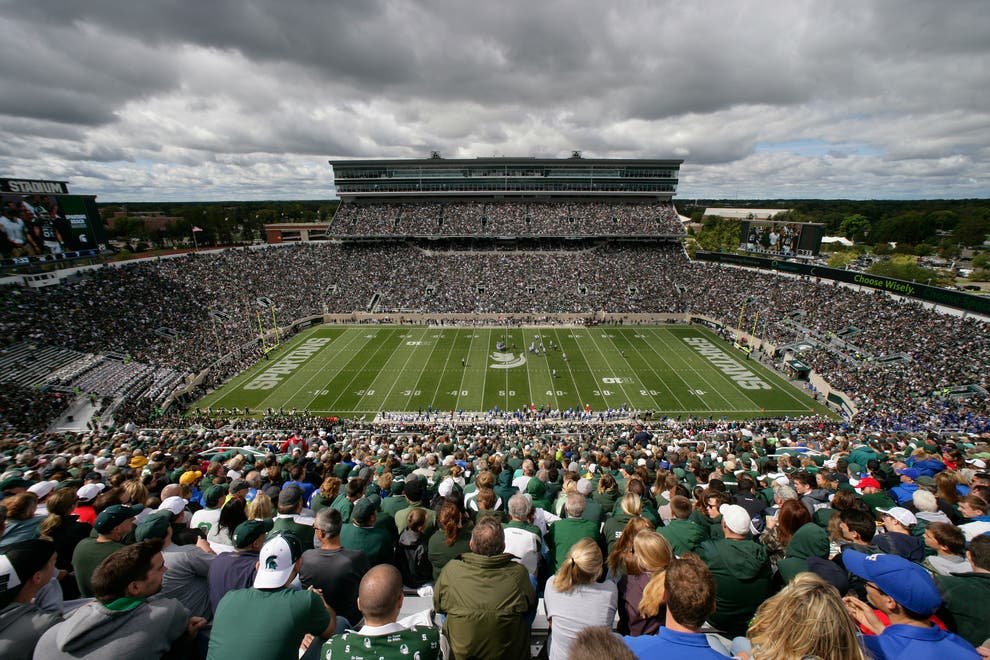 Michigan State University plans to sell alcohol at four home football ...