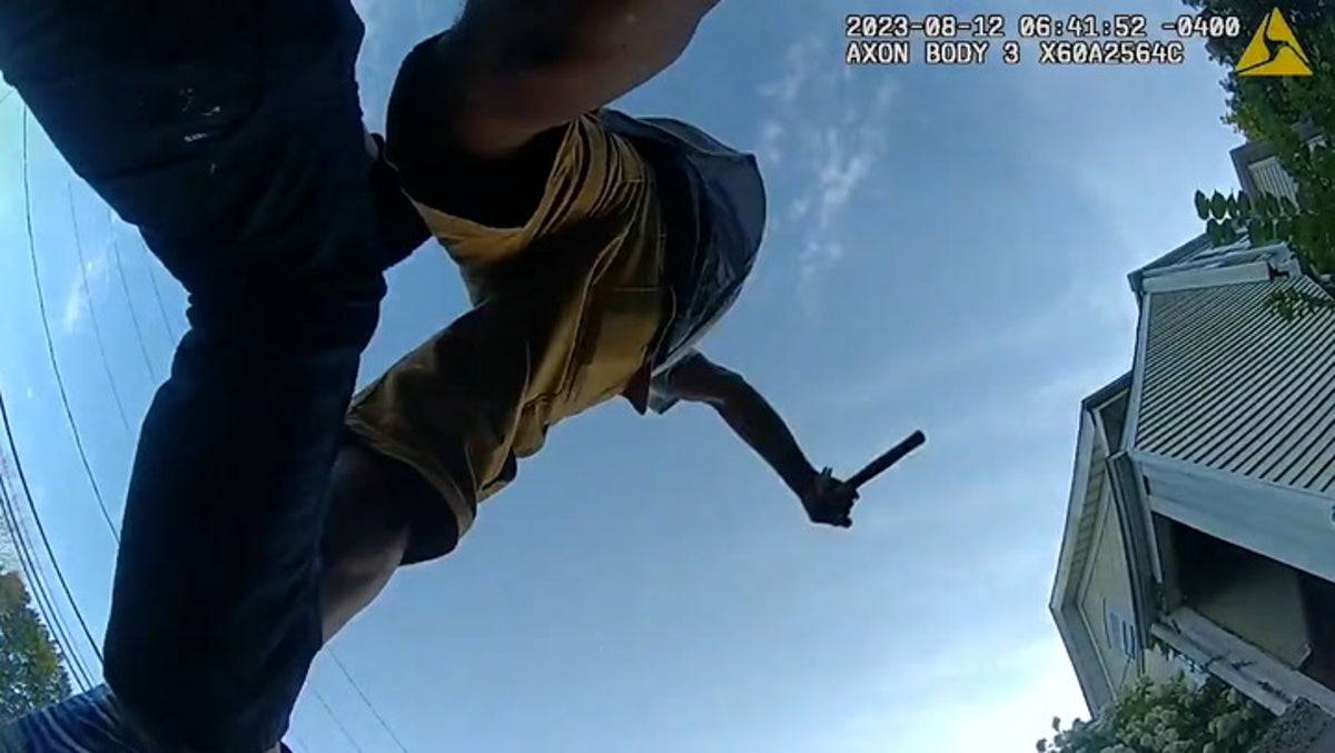 Hammer-wielding suspect attacks Connecticut police officer in horrifying bodycam footage
