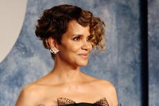 Halle Berry and her ‘mini me’ daughter wear matching outfits to watch Barbie