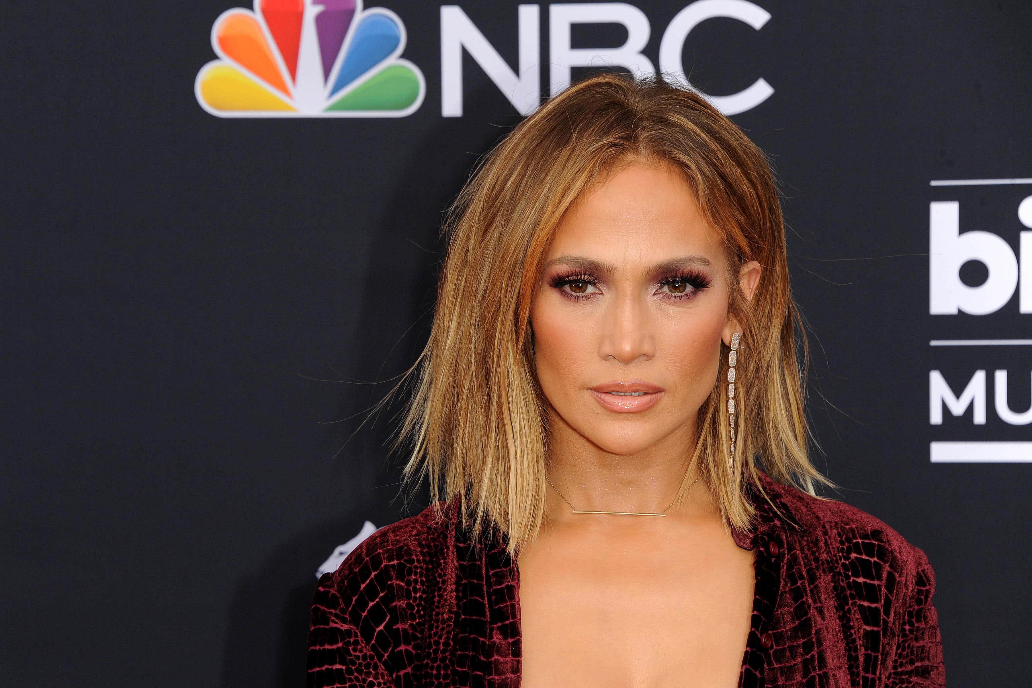 Jennifer Lopez's favorite styles are up to 75% off in the huge