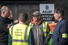 Aslef union train drivers to strike again over pay