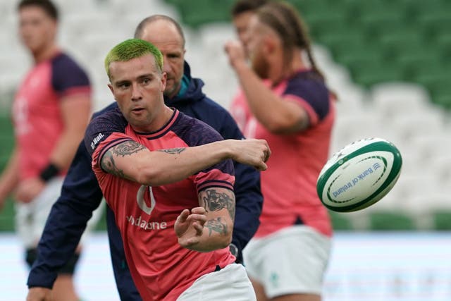 Ireland wing Mack Hansen sported an eye-catching haircut in training on Friday (Brian Lawless/PA)
