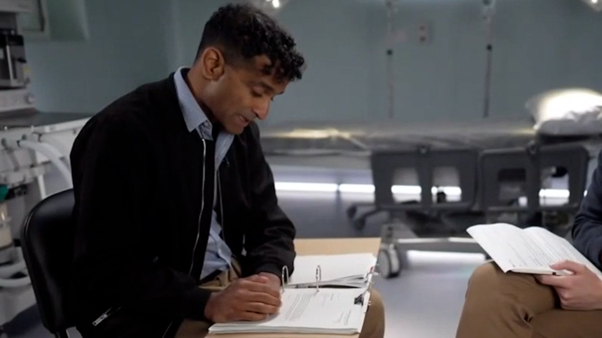 <p>Doctor who 'begged' hospital bosses to investigate Lucy Letby shares 'apology' he had to send her</p>