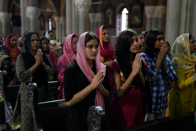 Pakistan Churches Attacked