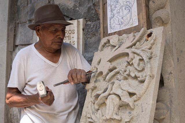 Mexico Stone Carvers