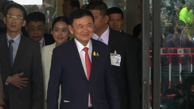 <p>Exiled former PM Thaksin Shinawatra returns to Thailand after 17 years.</p>