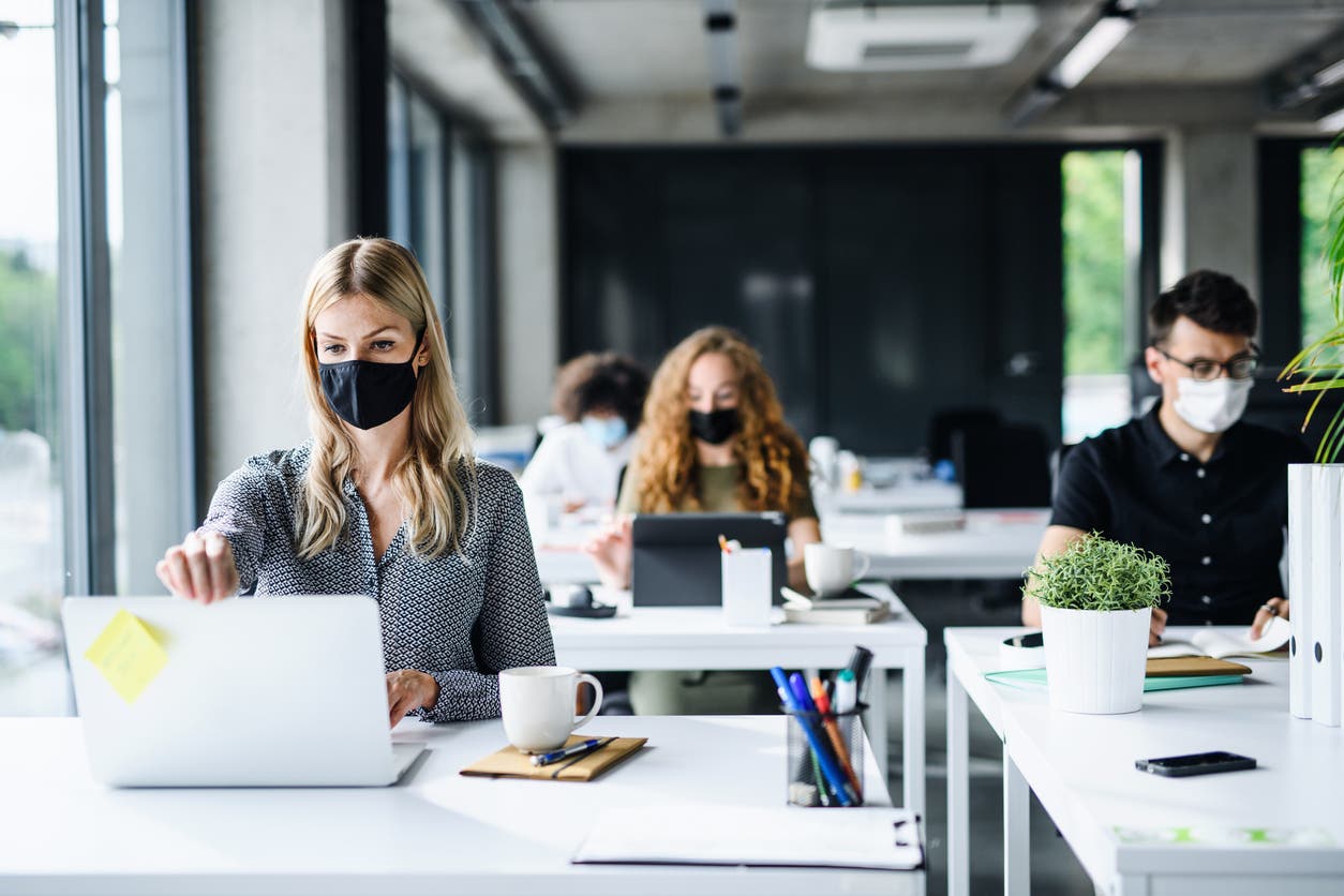 Lionsgate tells employees to wear masks amid new Covid variant - Vimarsana News