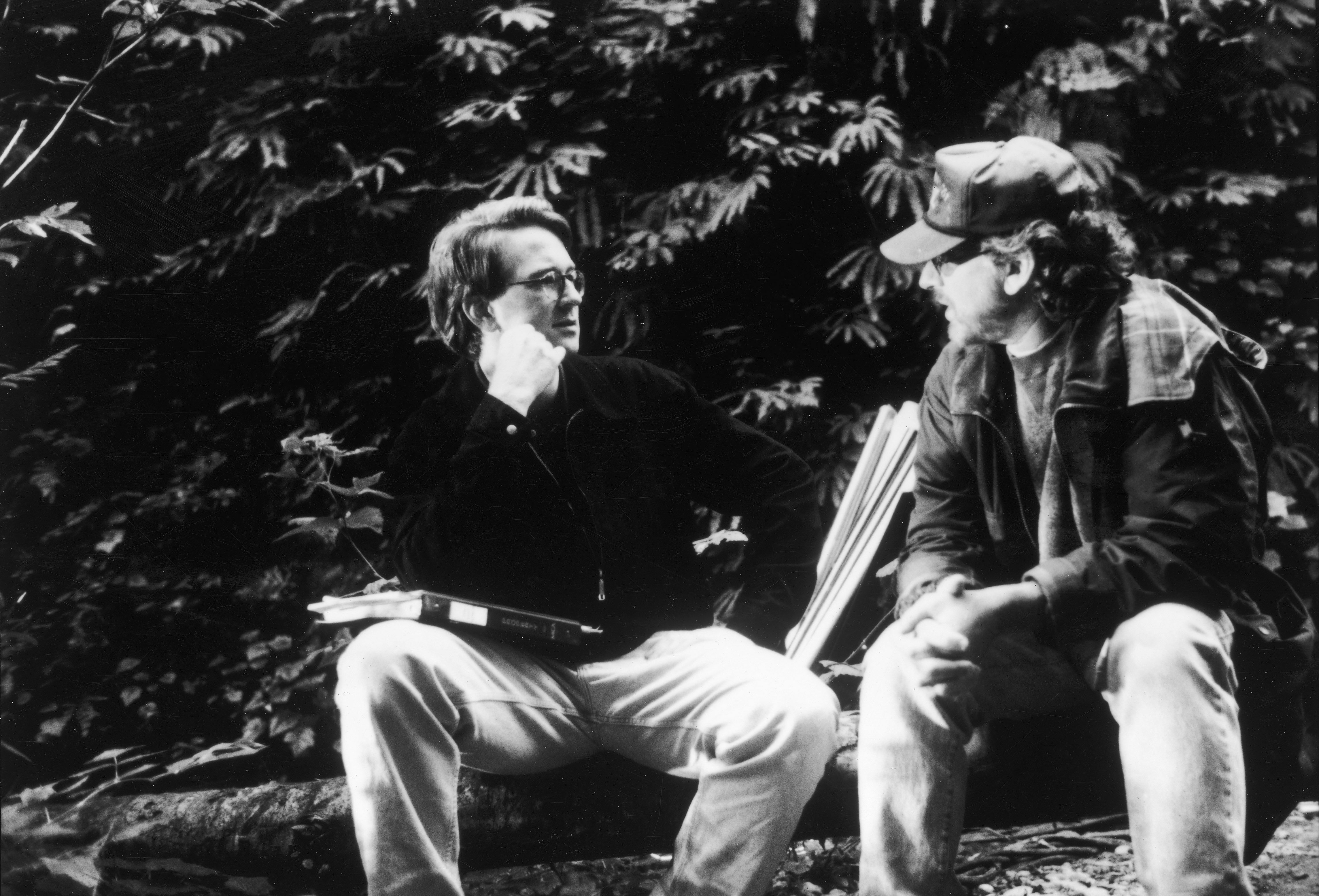 Steven Spielberg speaks with assistant director David Koepp (left) on the set of Spielberg’s film, ‘The Lost World: Jurassic Park,’ 1997.