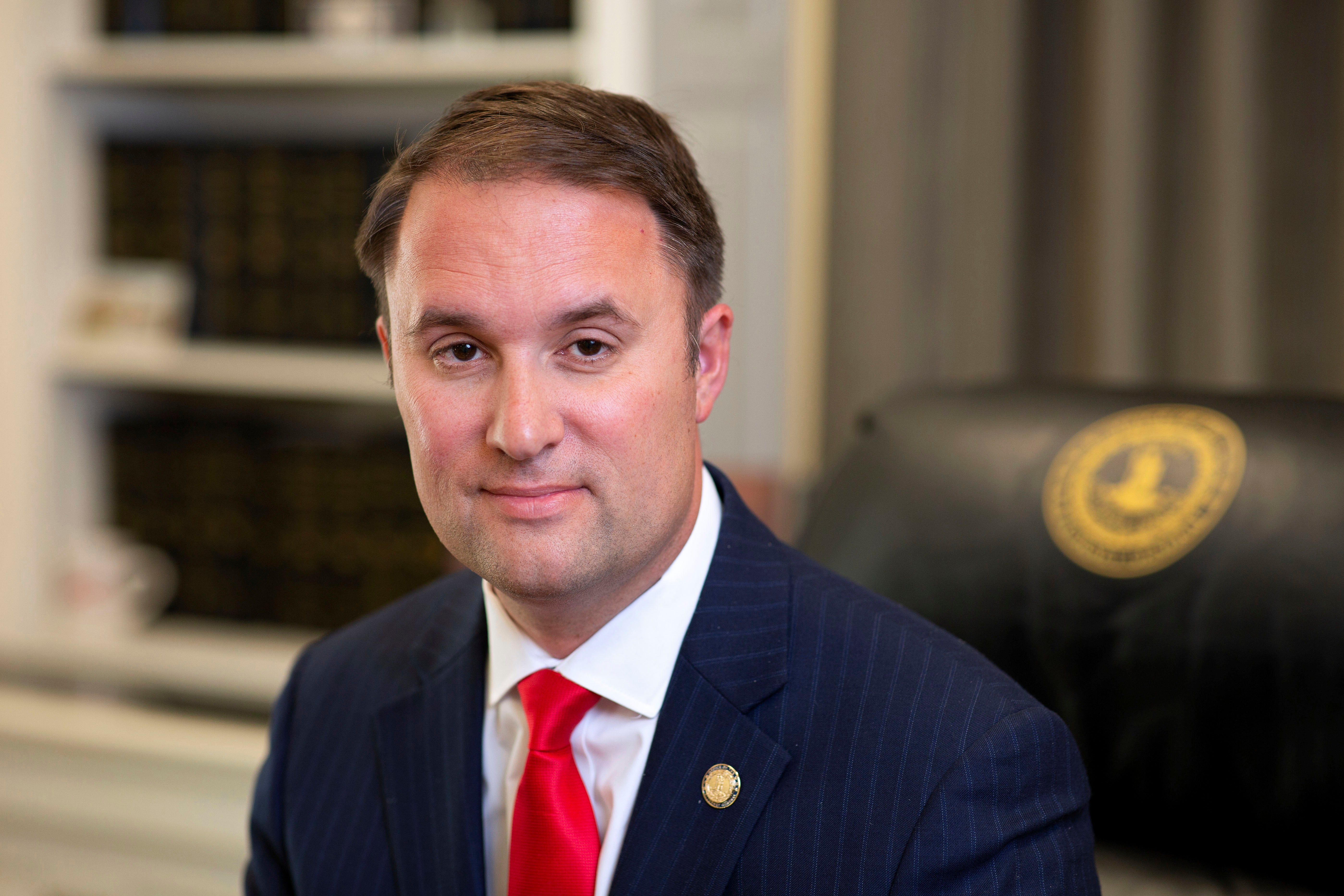 VIRGINIA-ESTUDIANTES TRANSGÉNERO