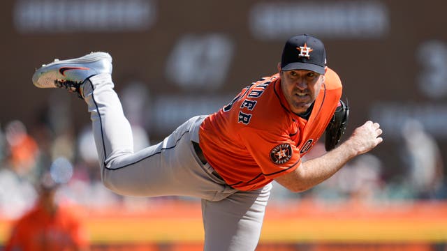 ASTROS-TIGRES