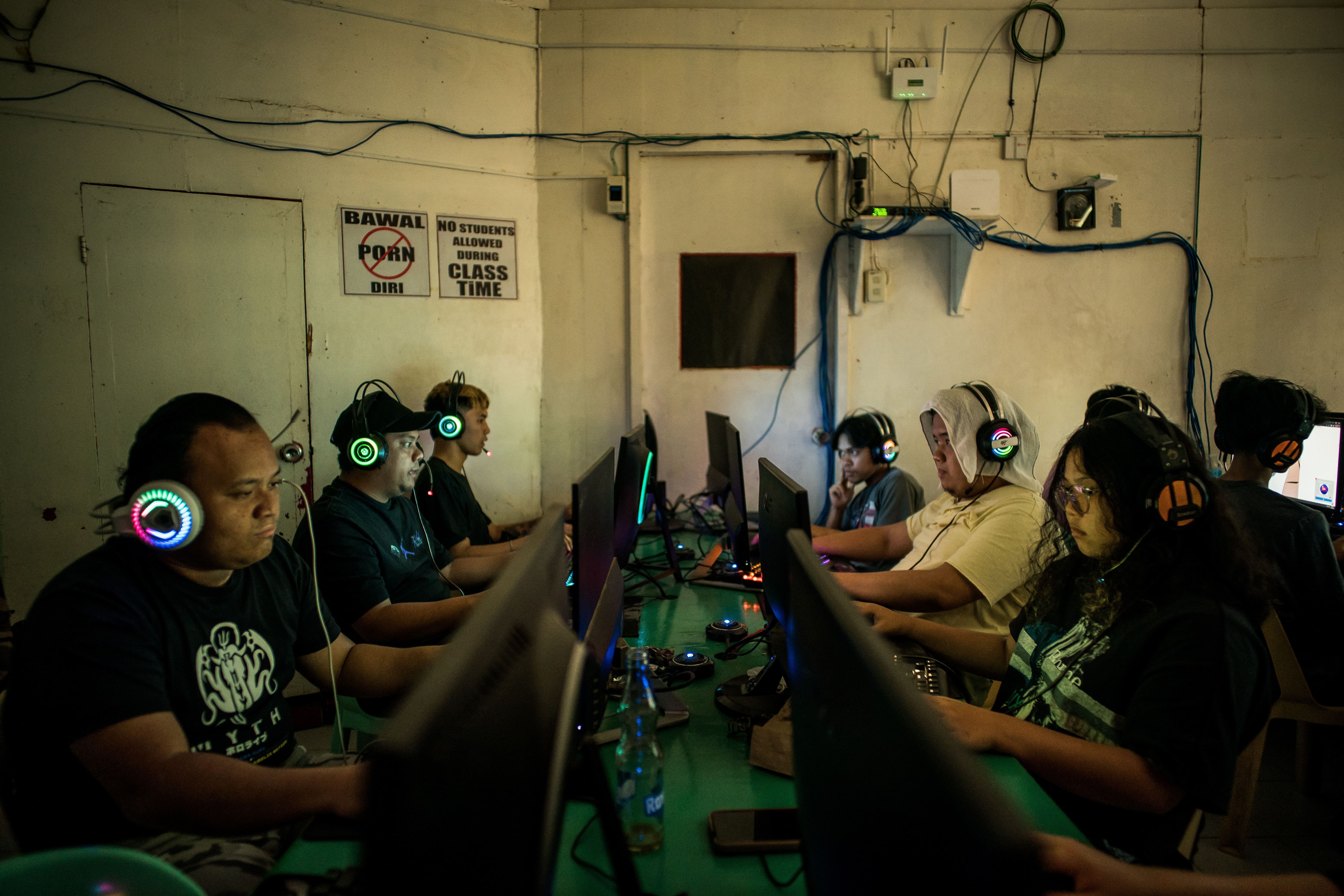 Internet cafes in the Philippines are now frequented by workers who sort and label data for artificial intelligence models