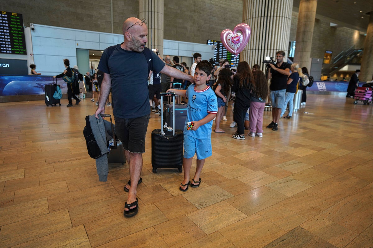 Israelis on a flight that made an emergency landing in Saudi Arabia return to Tel Aviv