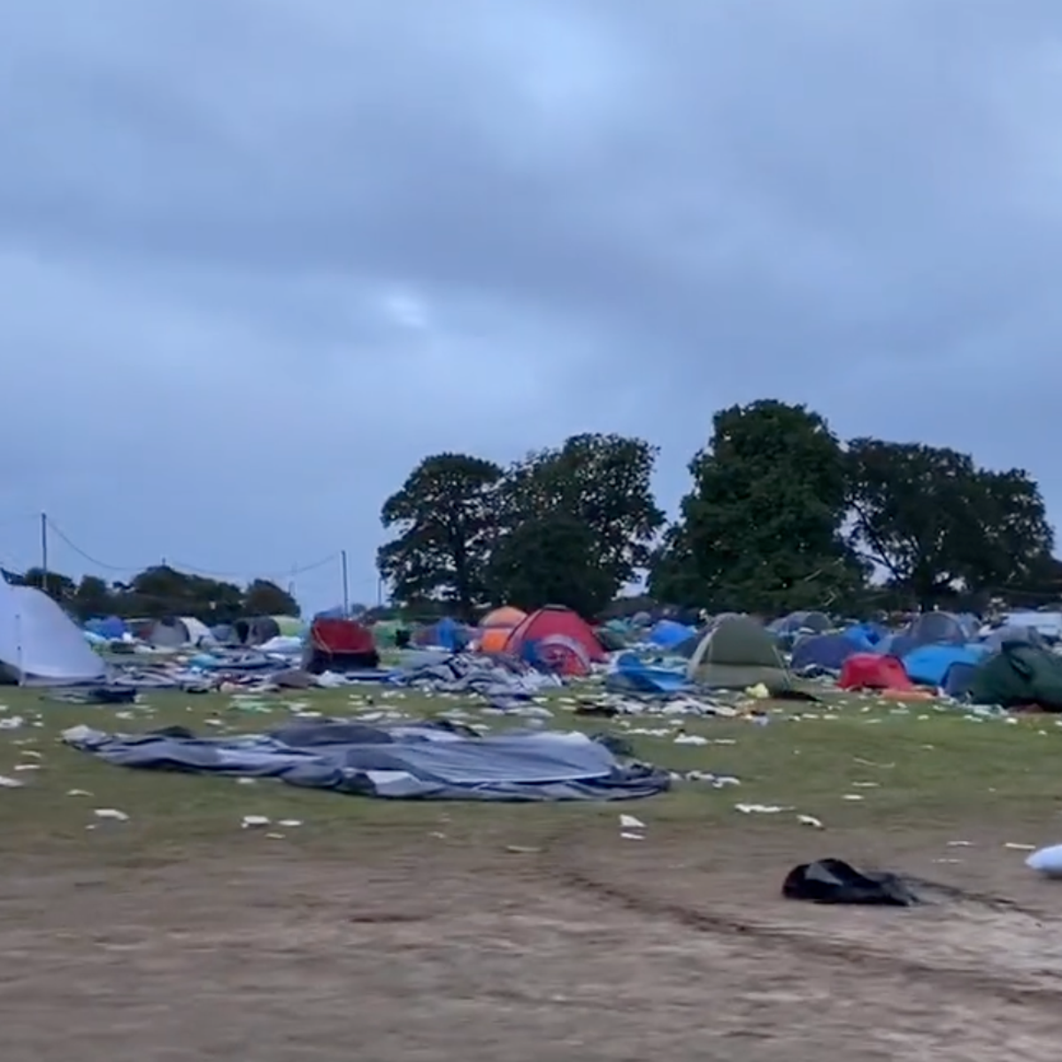 Leeds Festival clean-up crew share footage of 'appalling