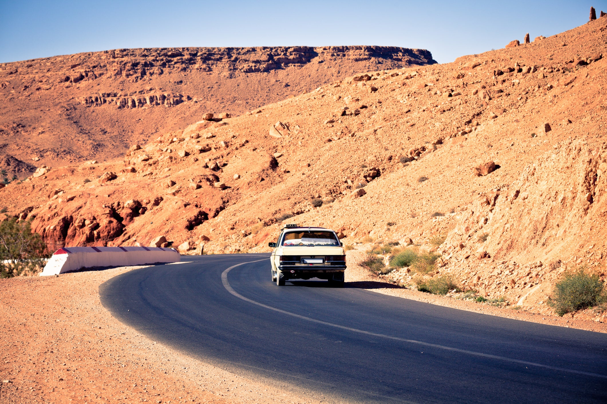 Discover the traditional south on a drive from Marrakesh to Dar Ahlam