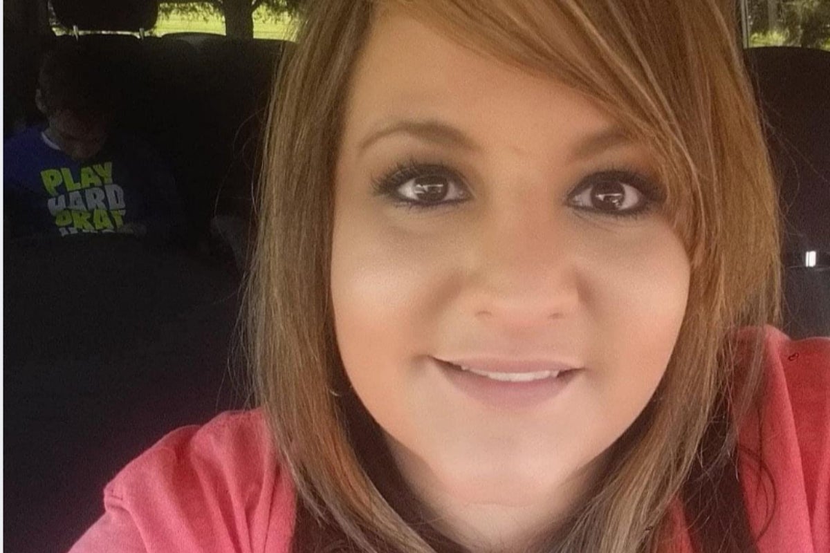 Paralysed woman dies stranded in hot car after running out of gas | The ...