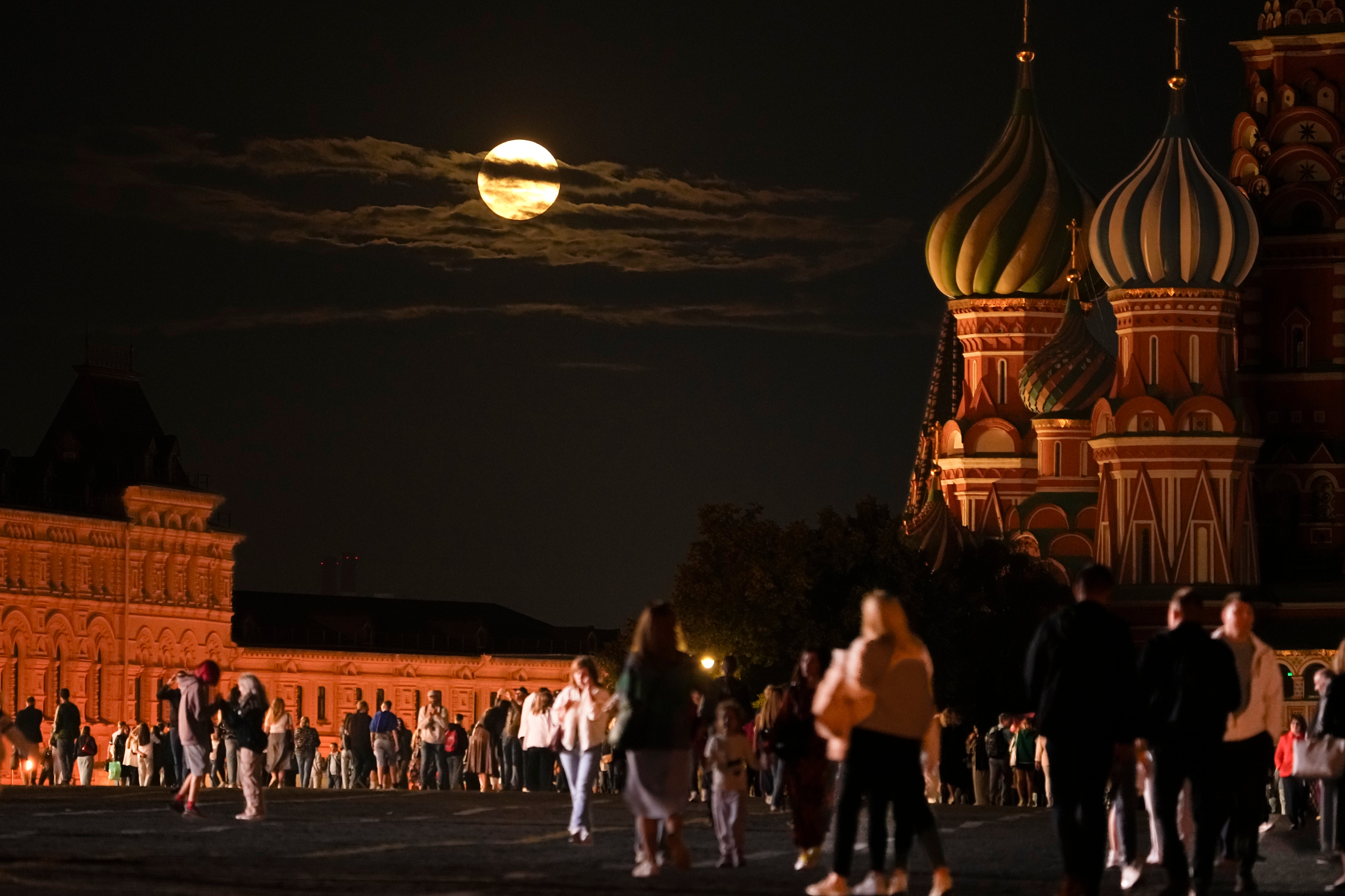 Russia Supermoon