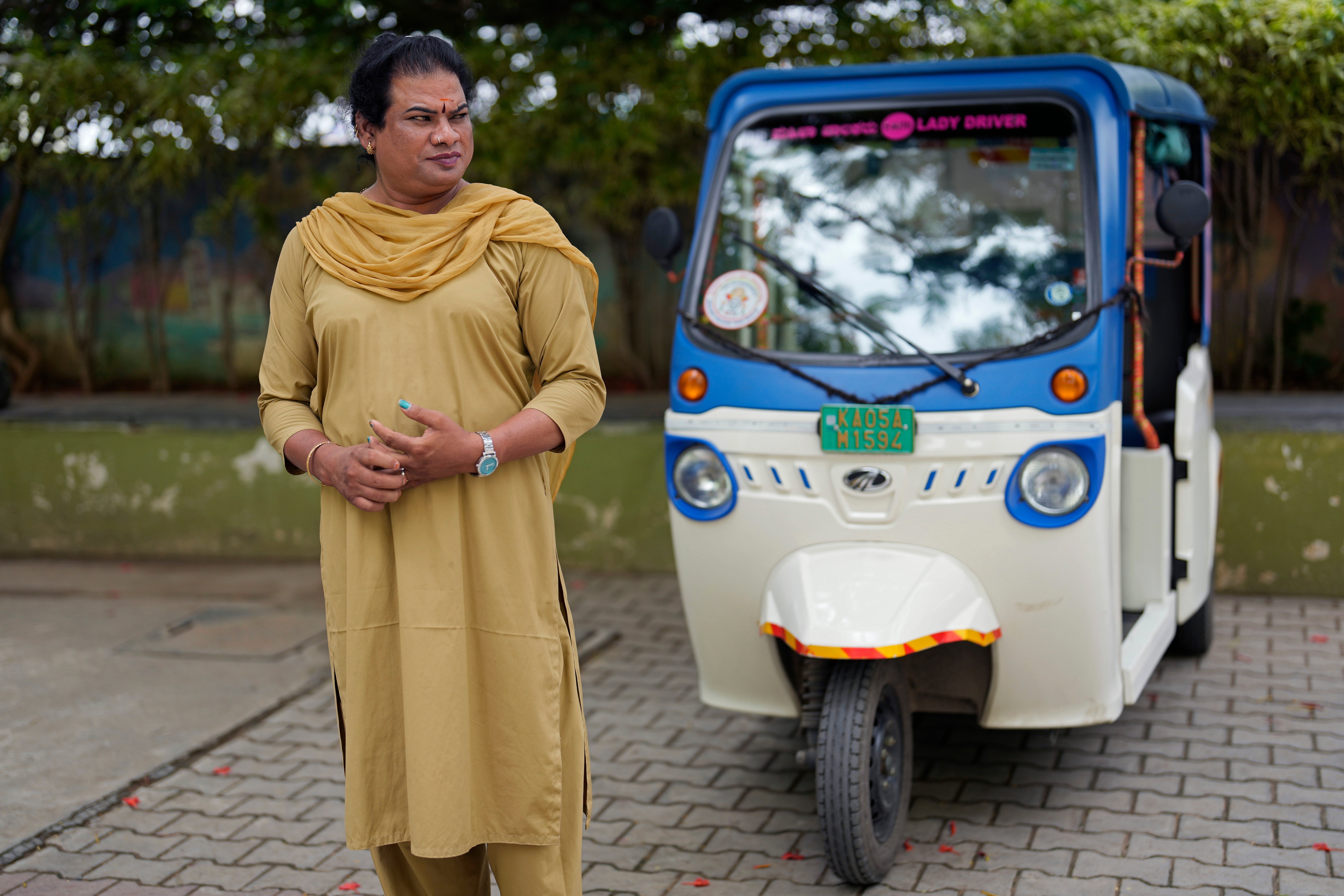 If you hail a rickshaw in the Indian city of Bengaluru, your driver might just be a 38-year-old transgender woman named Preethi