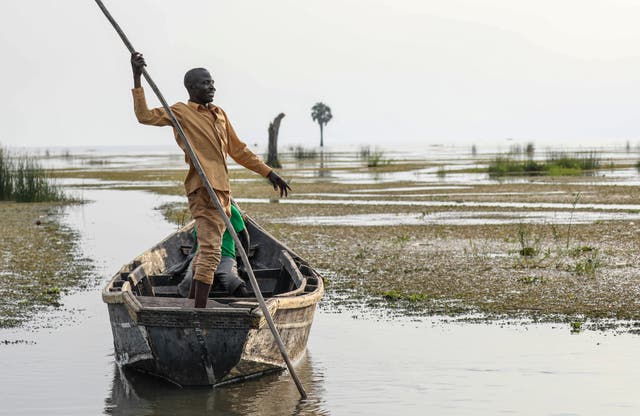 UGANDA-PETRÓLEO-SITIOS SAGRADOS