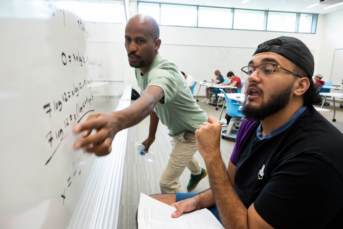 Frumpy Mathmatics Students College students are still struggling with basic math. Professors blame ...