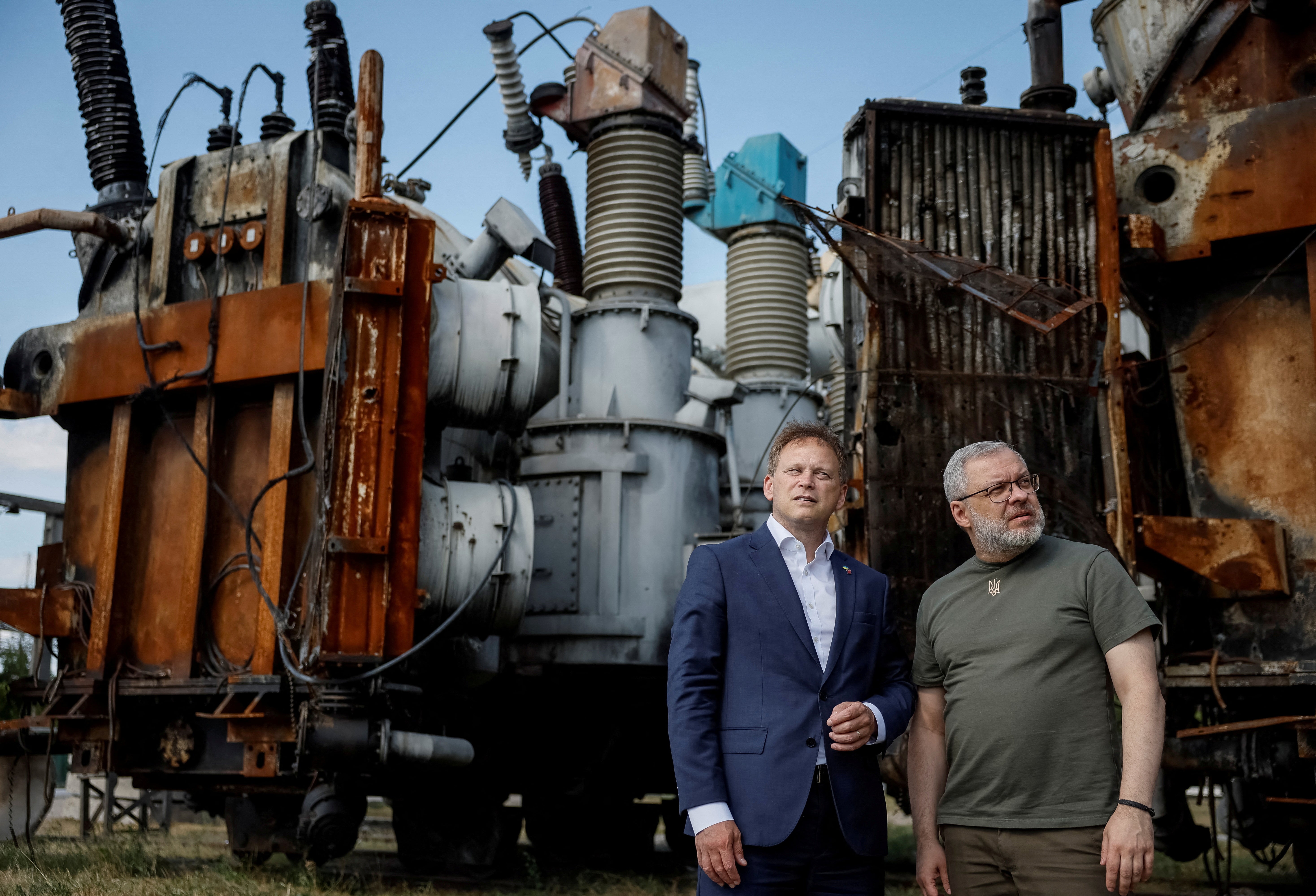 Grant Shapps during a visit to Ukrainian power station