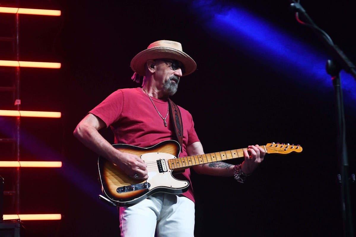 Dire Straits guitarist Jack Sonni dies
