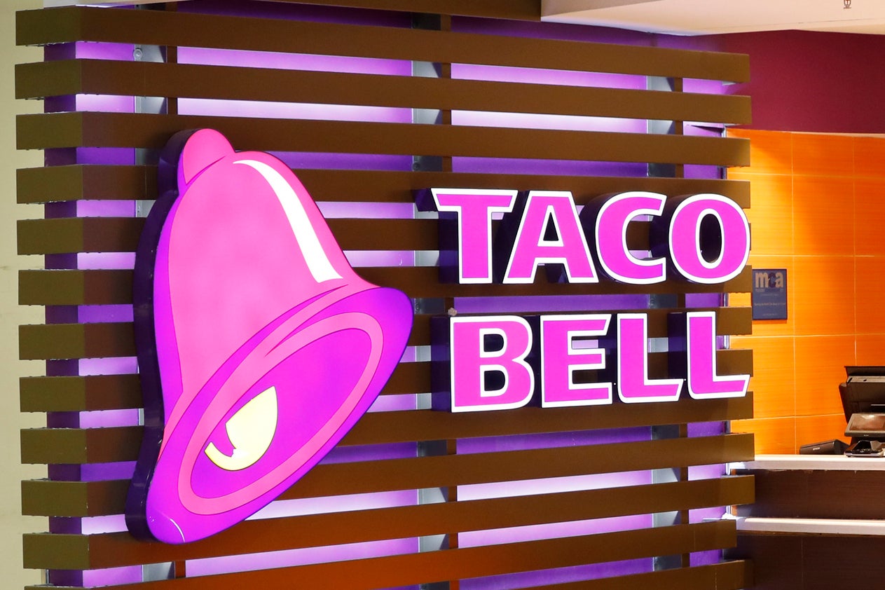 Taco Bell set to roll out automated drive-thru ordering at many ...